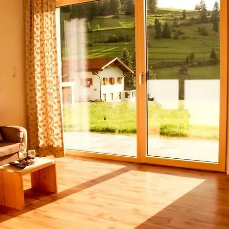 Friatscher 나우더스